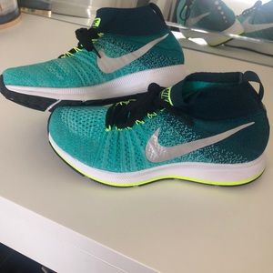 Nike zoom flyknit